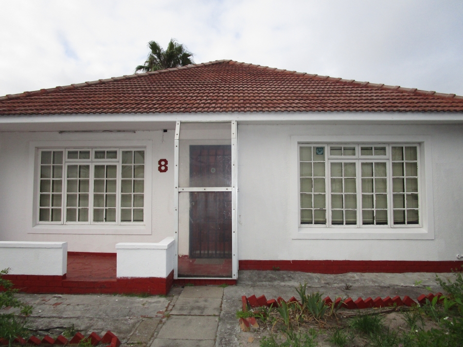 3 Bedroom Property for Sale in Belgravia Western Cape